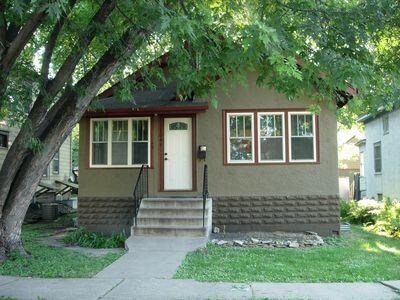 Building Photo - 1048 24th Ave SE