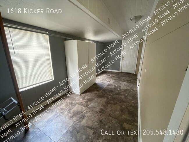 Building Photo - 1618 Kicker Rd