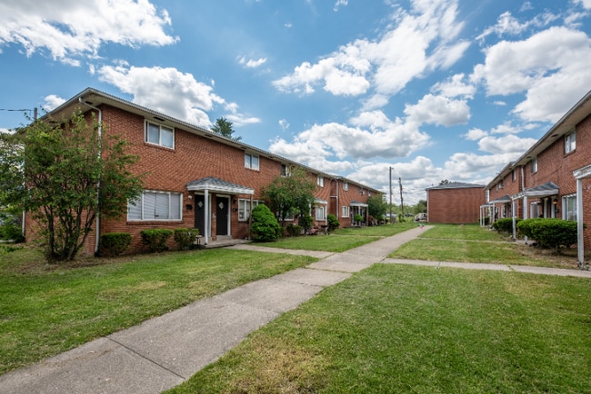 Building Photo - 800 Harrisburg Pike