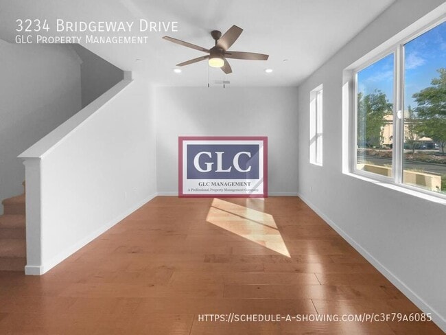 Building Photo - 3234 Bridgeway Dr
