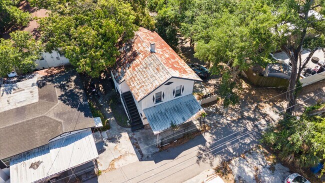 Building Photo - 2242 23rd Ave S