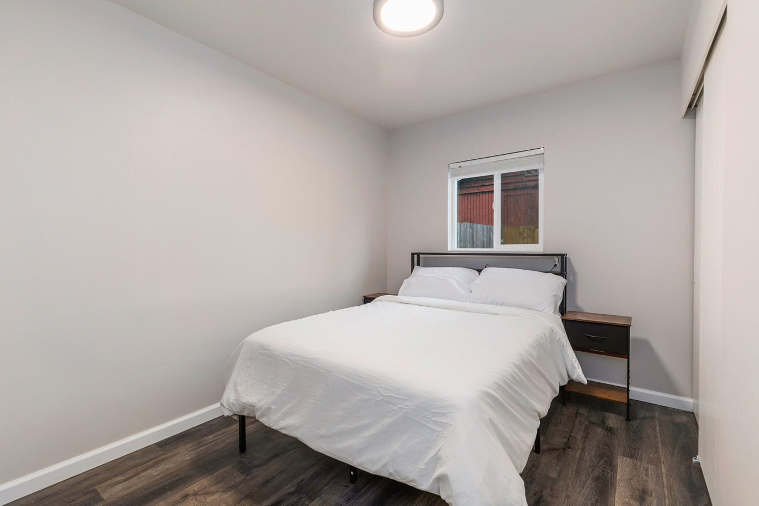 Building Photo - 19122 3rd Dr SE