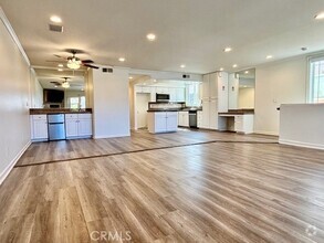 Building Photo - 5007 River Ave