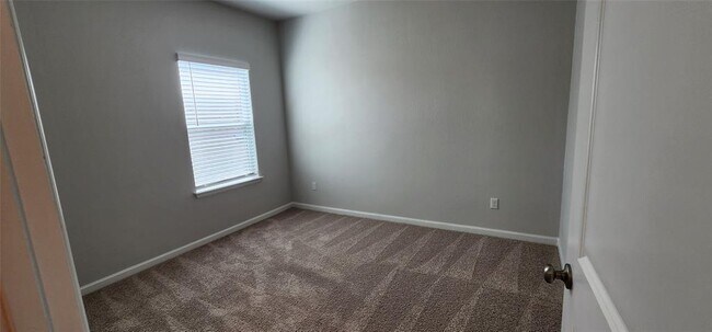 Building Photo - 112 Los Olives Ln
