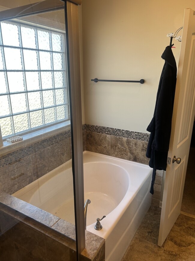 Building Photo - 9017 Autumnbrooke Way