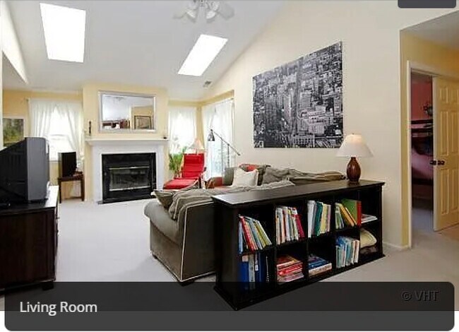 Building Photo - 2403 Mallow Ct