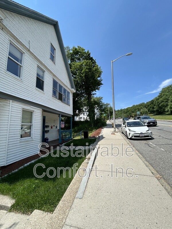 Building Photo - 254 Belmont St