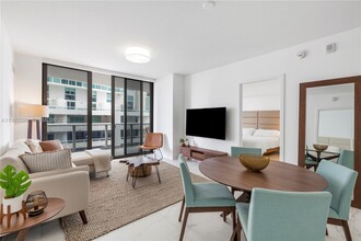 Building Photo - 488 NE 18th St