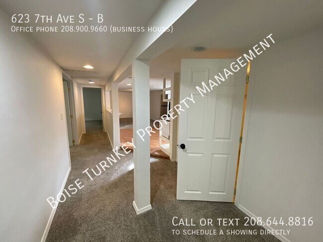 Building Photo - 623 7th Ave S