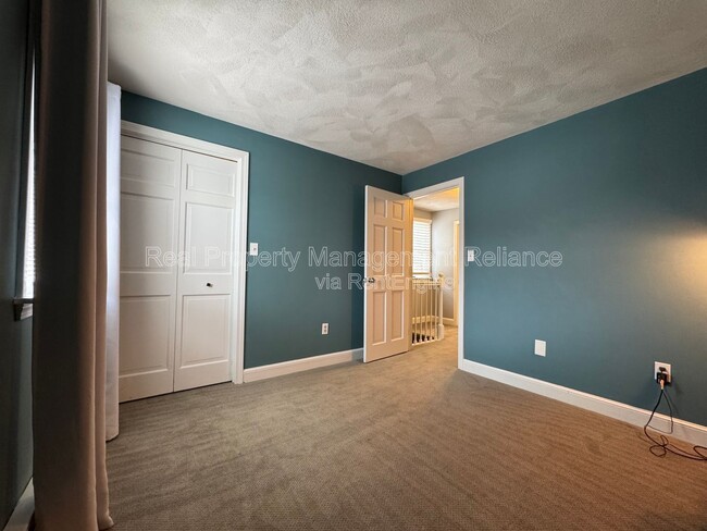 Building Photo - 14 Ravenna Ave