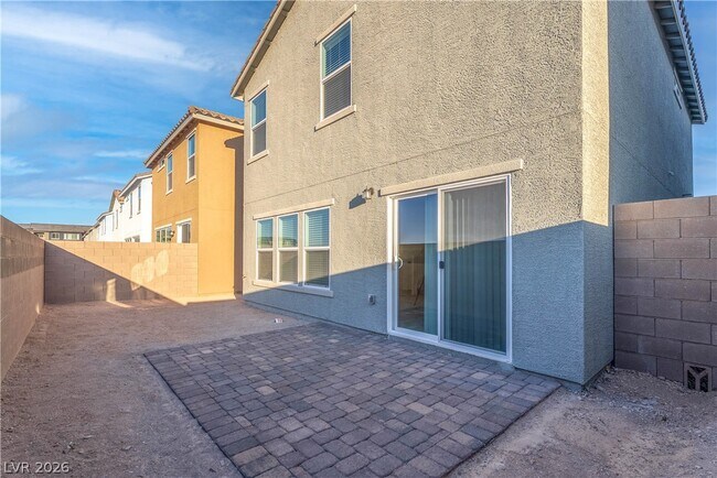 Building Photo - 9256 Innot Ave