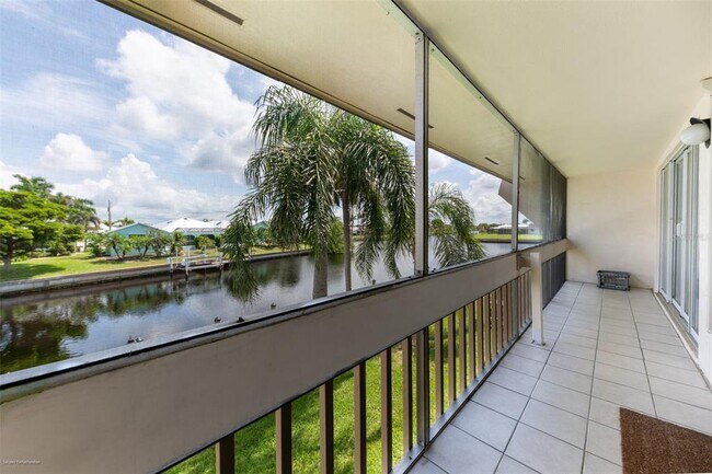 Building Photo - 1080 Bal Harbor Blvd