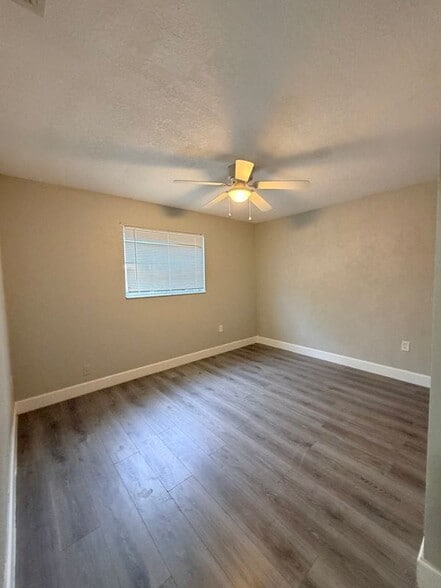 Building Photo - 7031 NW 20th St