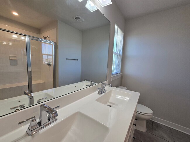 Building Photo - $500 off 1st Full Months Rent!! Minutes from the VA/NC Line