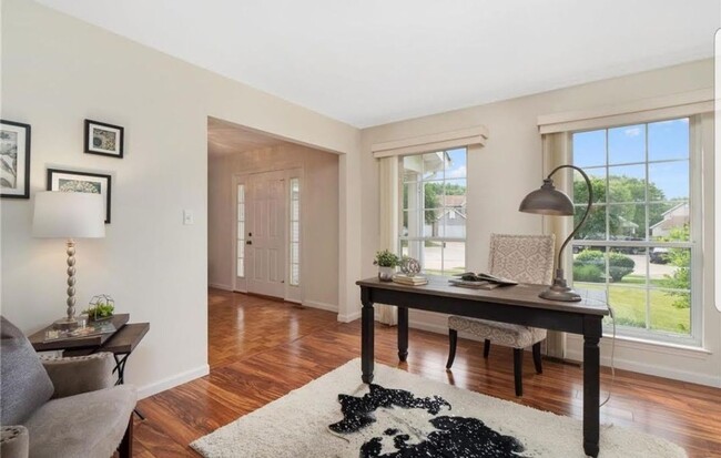 Building Photo - Spacious 4BR House in Bridgeton