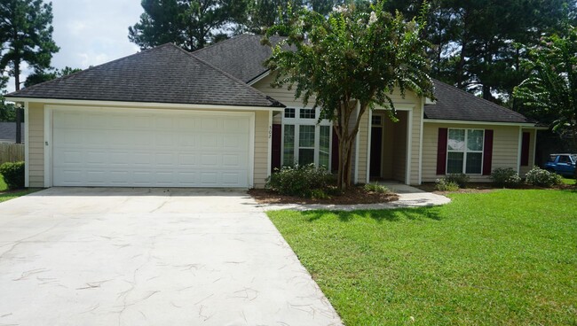 Building Photo - Adorable home in Hahira