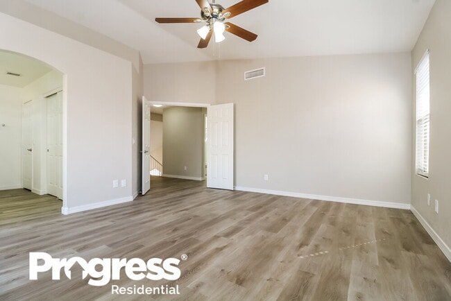 Building Photo - 10806 W Sands Dr