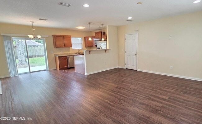 Building Photo - 8240 Pear Rd