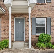 Building Photo - 784 Cherrybark Ln