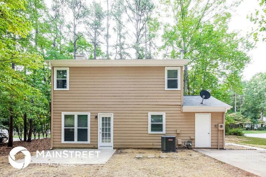 Building Photo - 516 Southland Rd