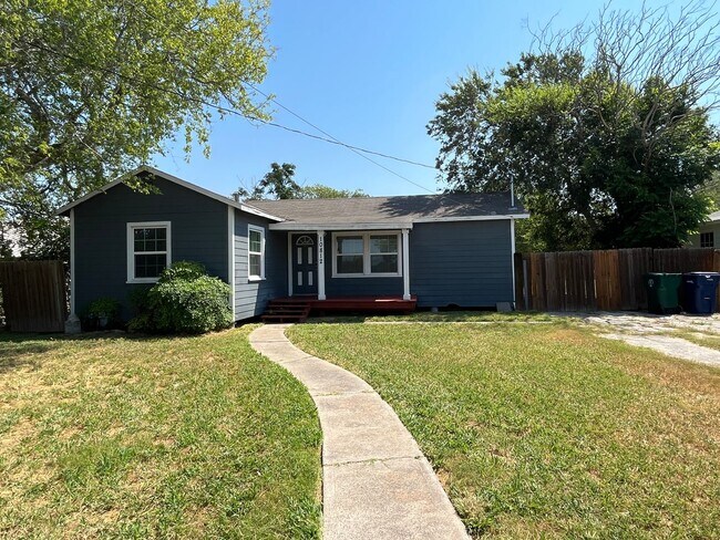 Building Photo - Ready for move in