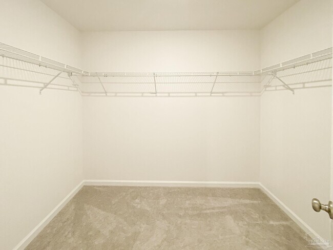 Building Photo - 4631 Carlstrom Ln