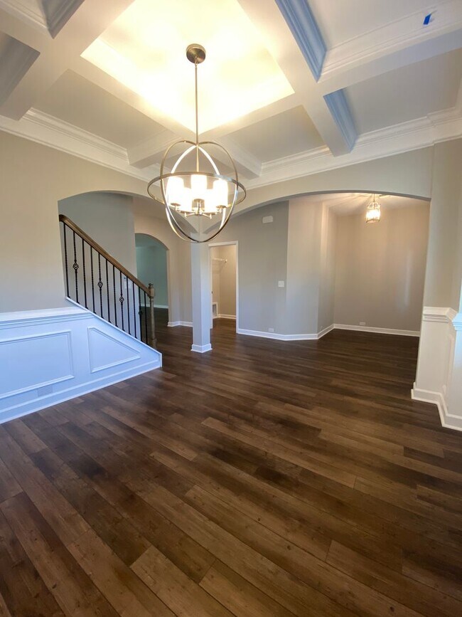 Building Photo - Brand New Build 5 Bed/3.5 Bath
