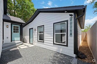 Building Photo - 4016 Gano St