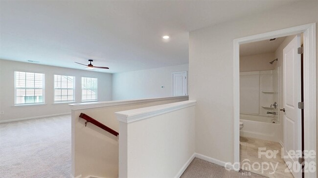 Building Photo - 15718 Aviary Orch Wy