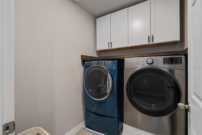 Building Photo - 2519 Sweet Viburnum Wy