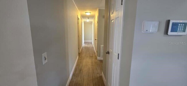 Building Photo - 105 Blue Heron Ln