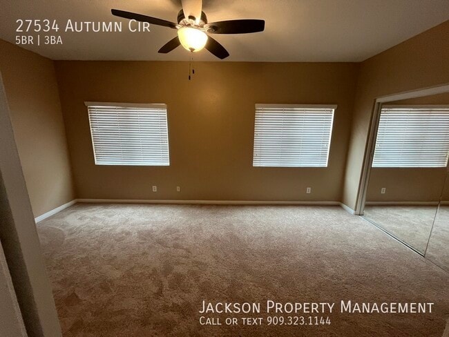 Building Photo - 27534 Autumn Cir