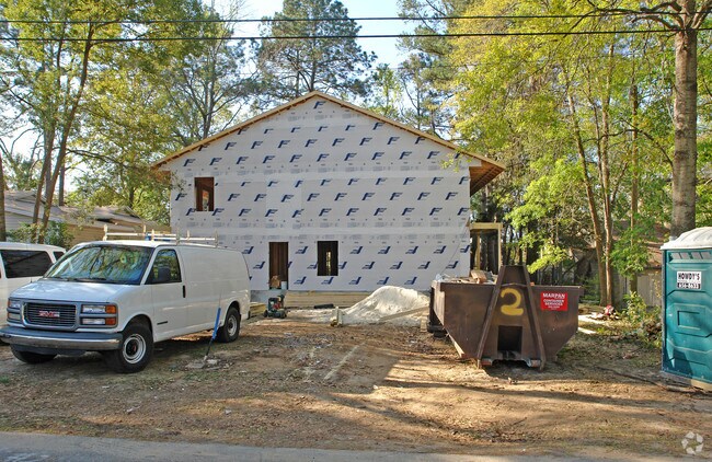 Building Photo - 1415 Charlotte St