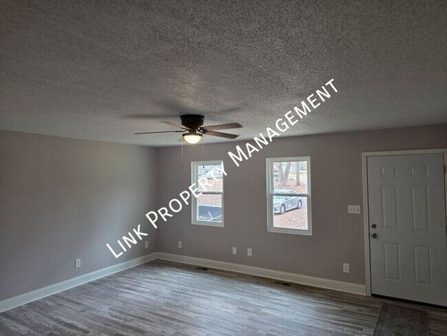 Building Photo - 6108 Ramsey Rd