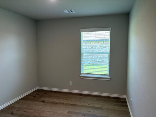 Building Photo - Brand New D.R. Horton Home in Bixby - 4 Be...