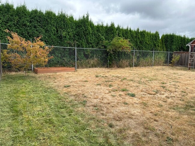 Building Photo - Cozy 3-bedroom rambler in Village Green av...