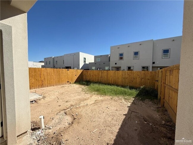 Building Photo - 17 Corales St