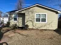 Building Photo - 2405 Vanceville Rd