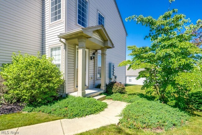 Building Photo - 3955 Gardiner Run