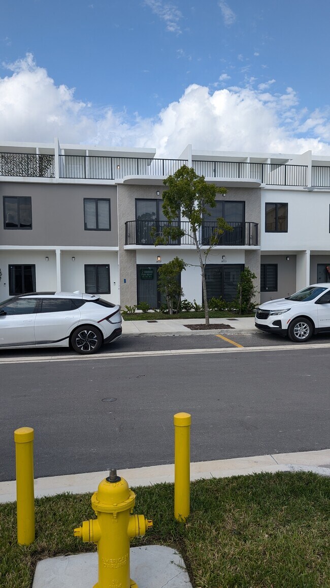 Building Photo - 14559 SW 261st St