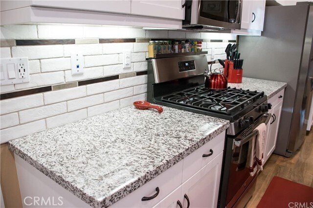 Building Photo - 35879 Landon Ln