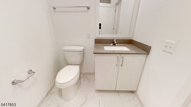 Building Photo - 1181 Morris Ave