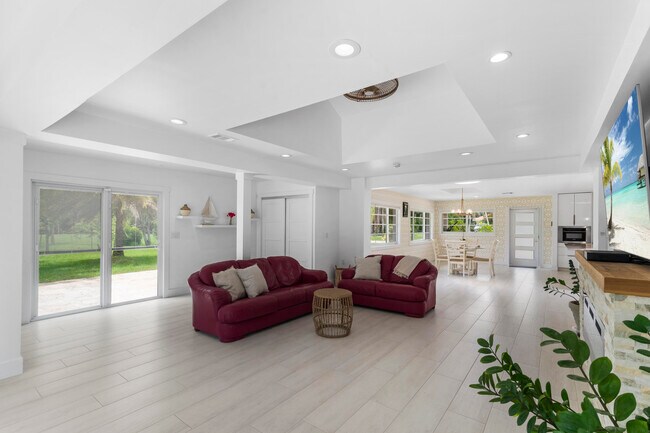 Building Photo - 5516 Colbright Rd