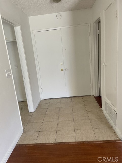 Building Photo - 12920 Hedda St