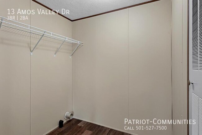 Building Photo - 13 Amos Valley Dr