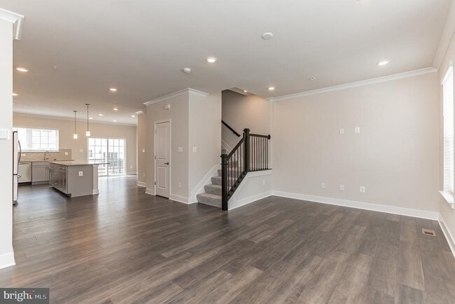 Building Photo - 8039 Blue Stream Dr