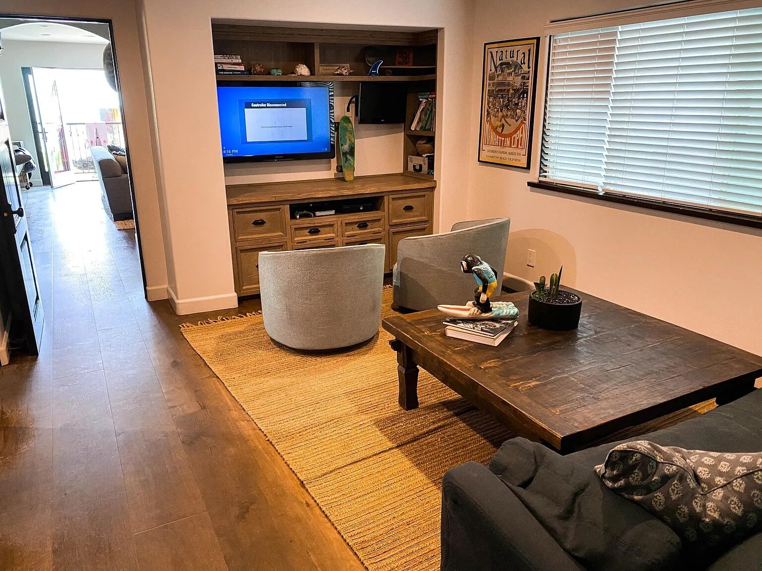 Building Photo - 221 24th St