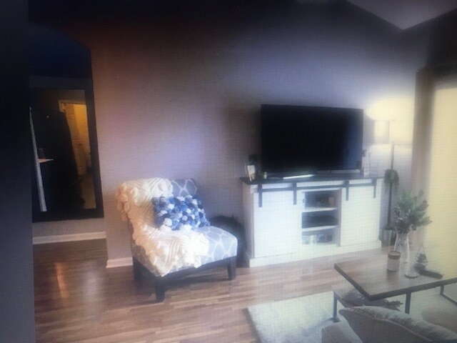 Building Photo - 33 Kassebaum Ln