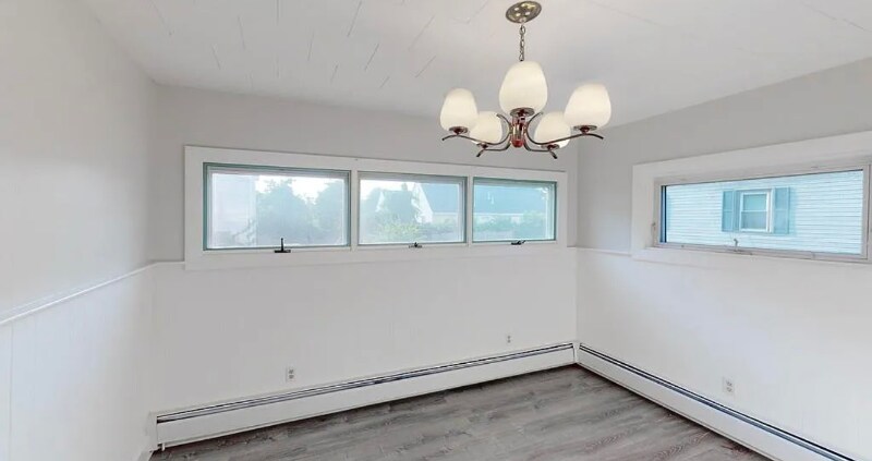 Building Photo - 44 Wallis St