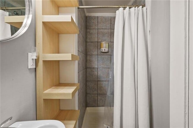 Building Photo - 2608 Church St NW